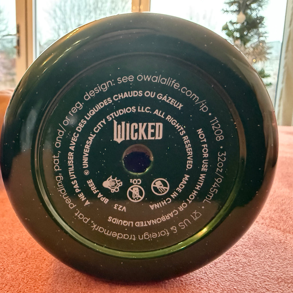 Owala FreeSip Wicked Elphaba Emerald Green Sparkle 32oz Bottle